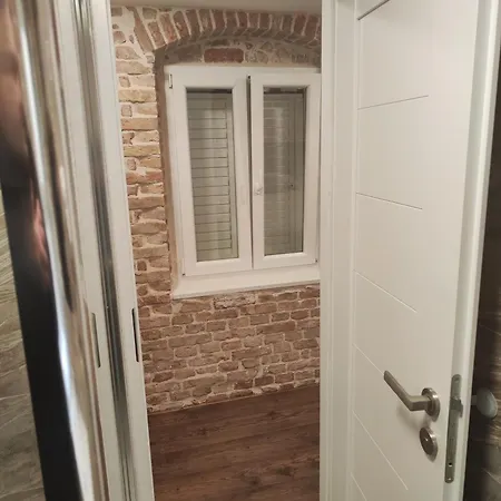 Luxury And Authentic Studio In Split Old Town Guest house Split