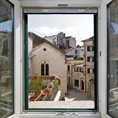 Luxury And Authentic Studio In Split Old Town