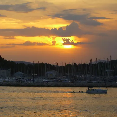 Luxury And Authentic Studio In Split Old Town Split