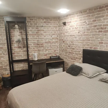 Luxury And Authentic In Old Town 3*